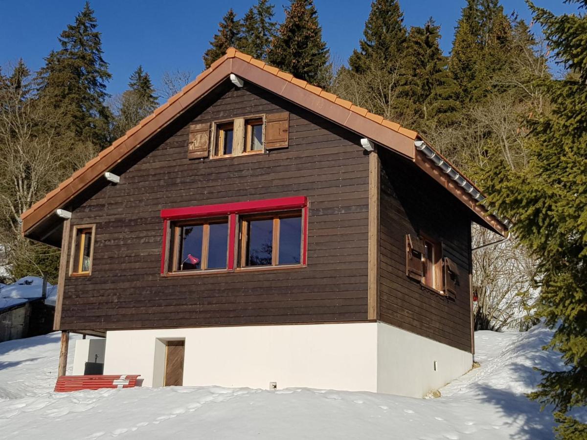 Chalet Chalet De La Vue Des Alpes By Interhome Esterno foto